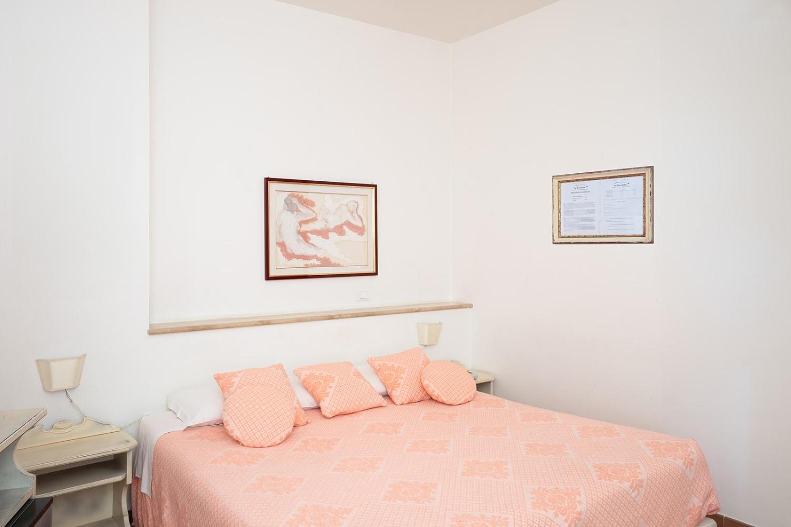 Hotel Su Barchile Orosei Ngoại thất bức ảnh